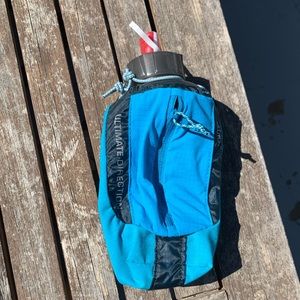 Ultimate direction wrist water bottle for walking or running Never Used